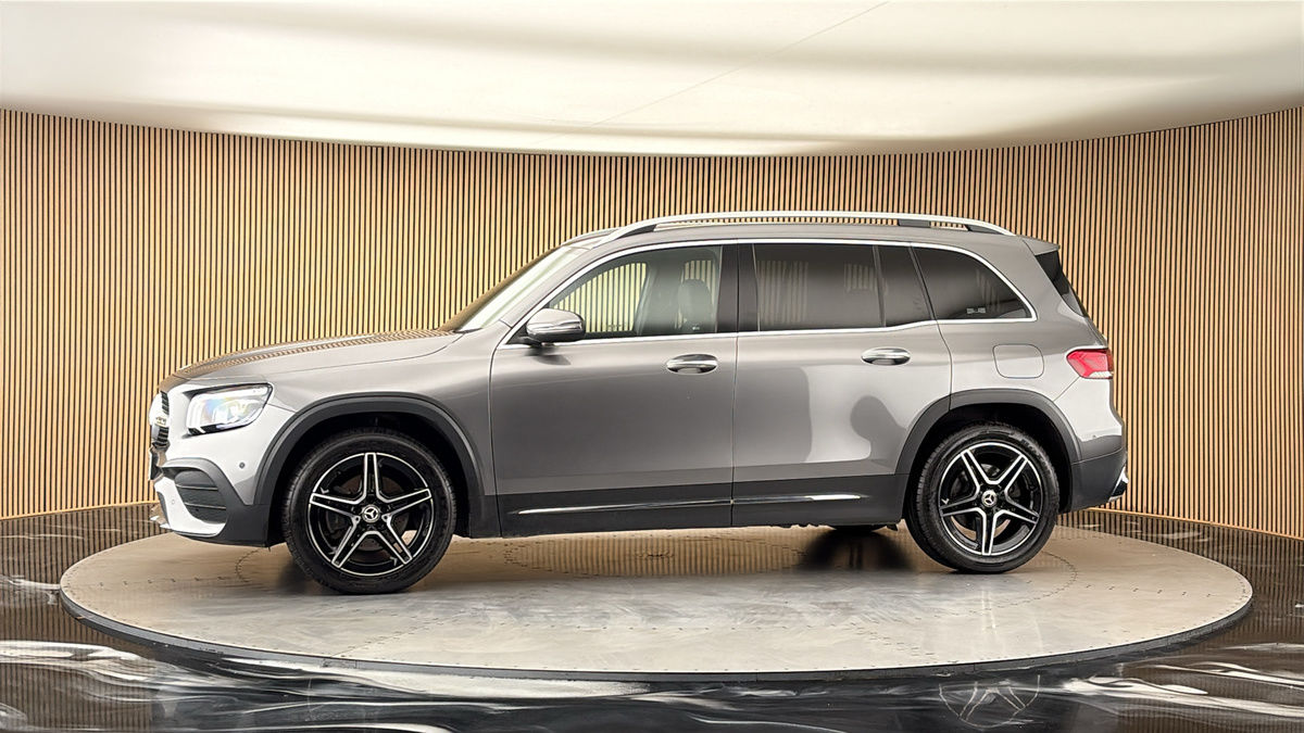 More views of Mercedes-Benz GLB
