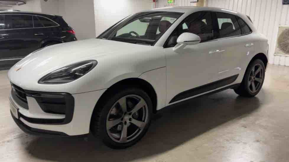 More views of Porsche Macan