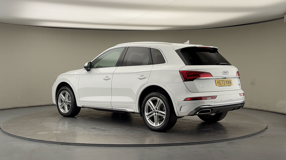 More views of Audi Q5