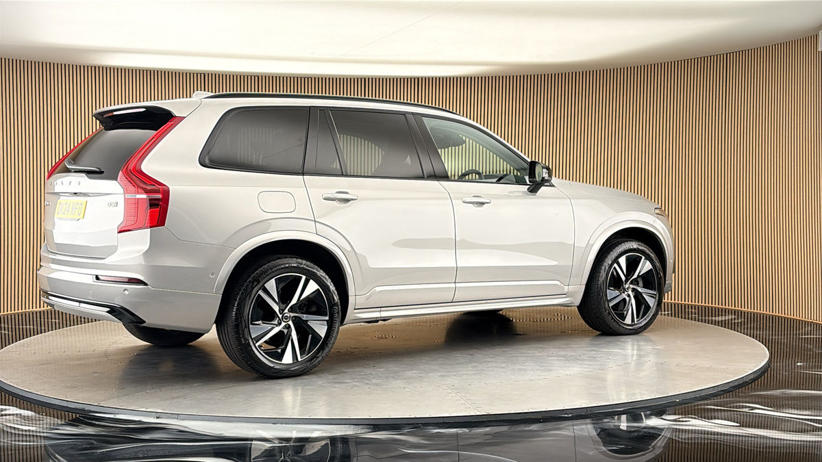 More views of Volvo XC90