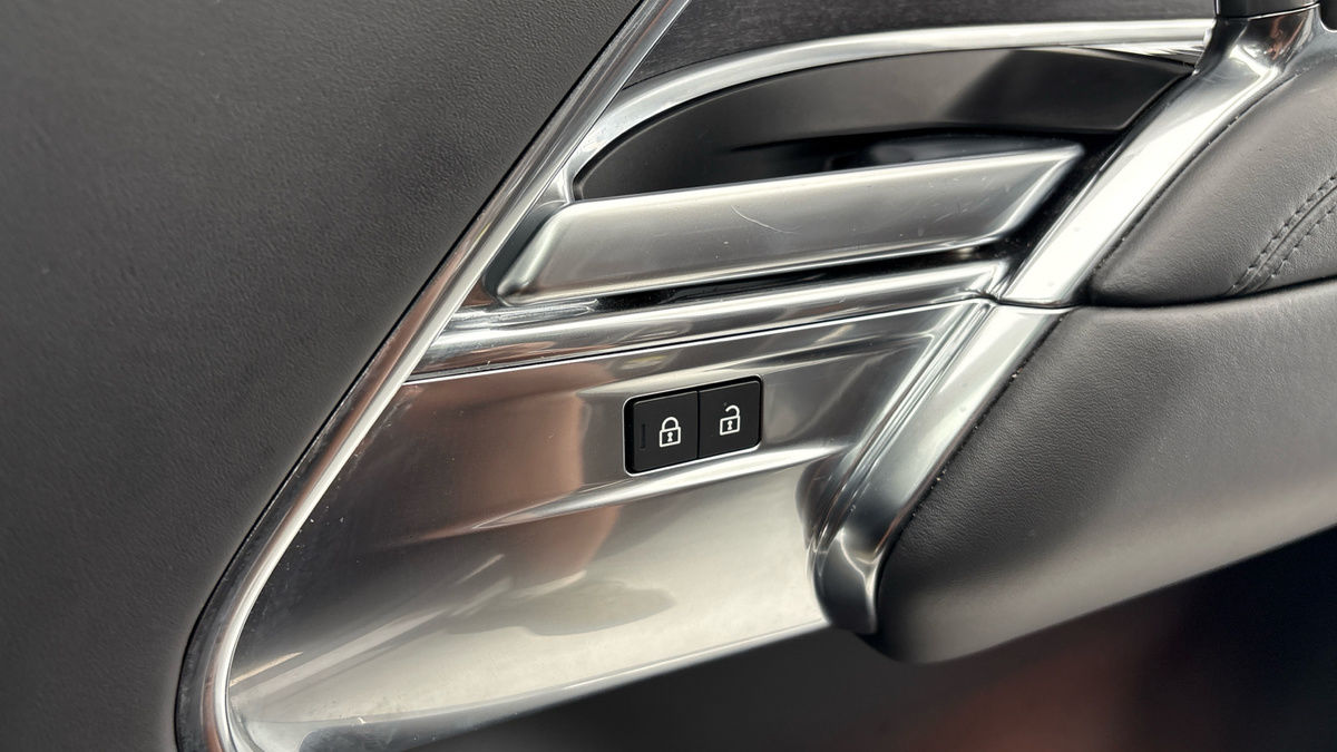 Land Rover Range Rover Image 26