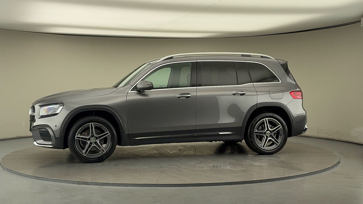 More views of Mercedes-Benz GLB