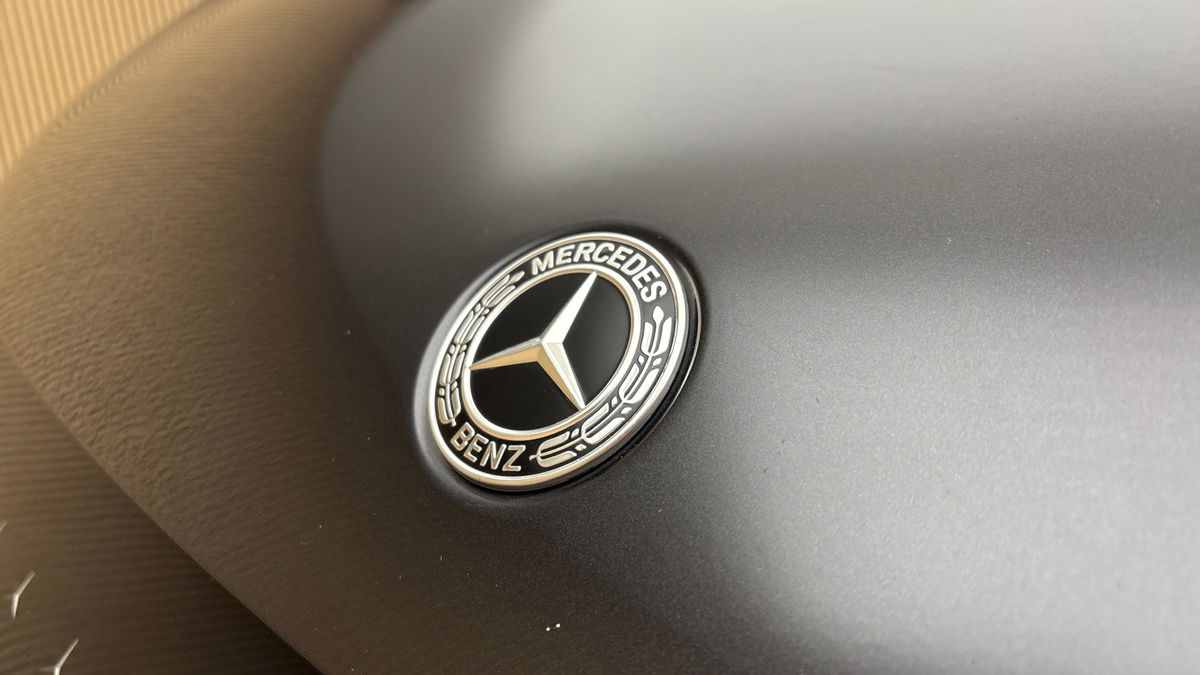 Mercedes-Benz EQE Image 24