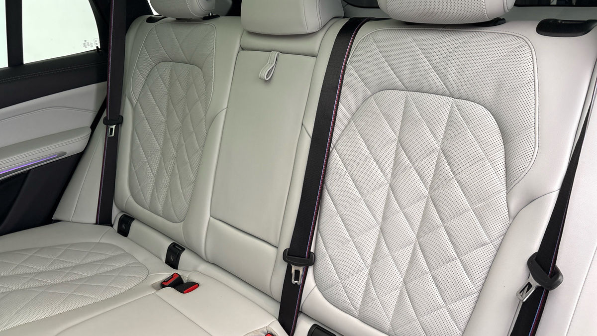 BMW X5 Image 8
