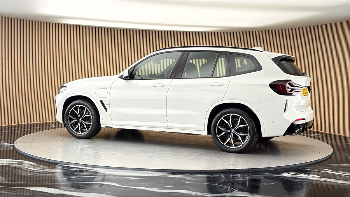 More views of BMW X3