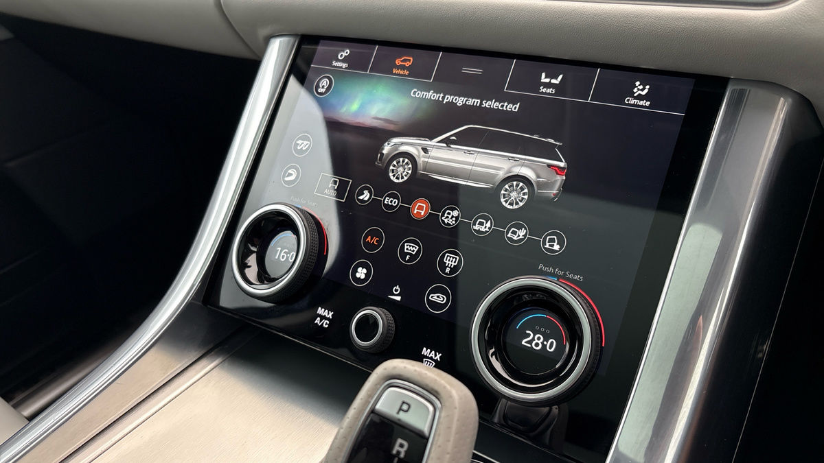 Land Rover Range Rover Sport Image 34