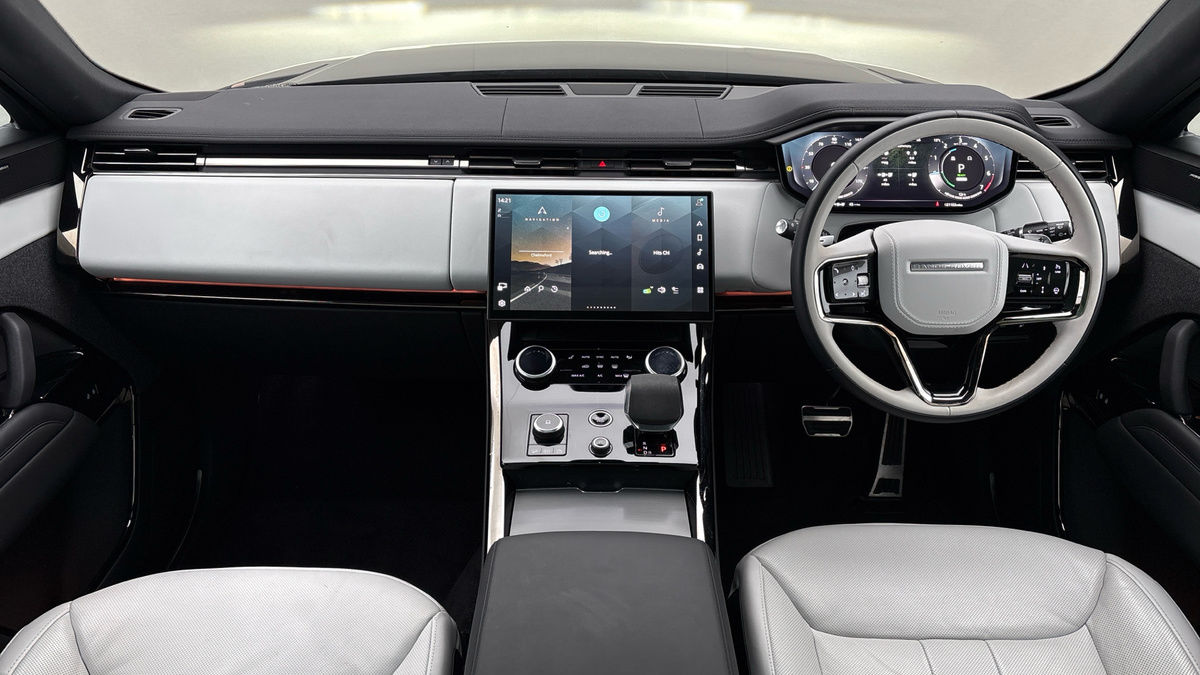 Land Rover Range Rover Sport Image 12