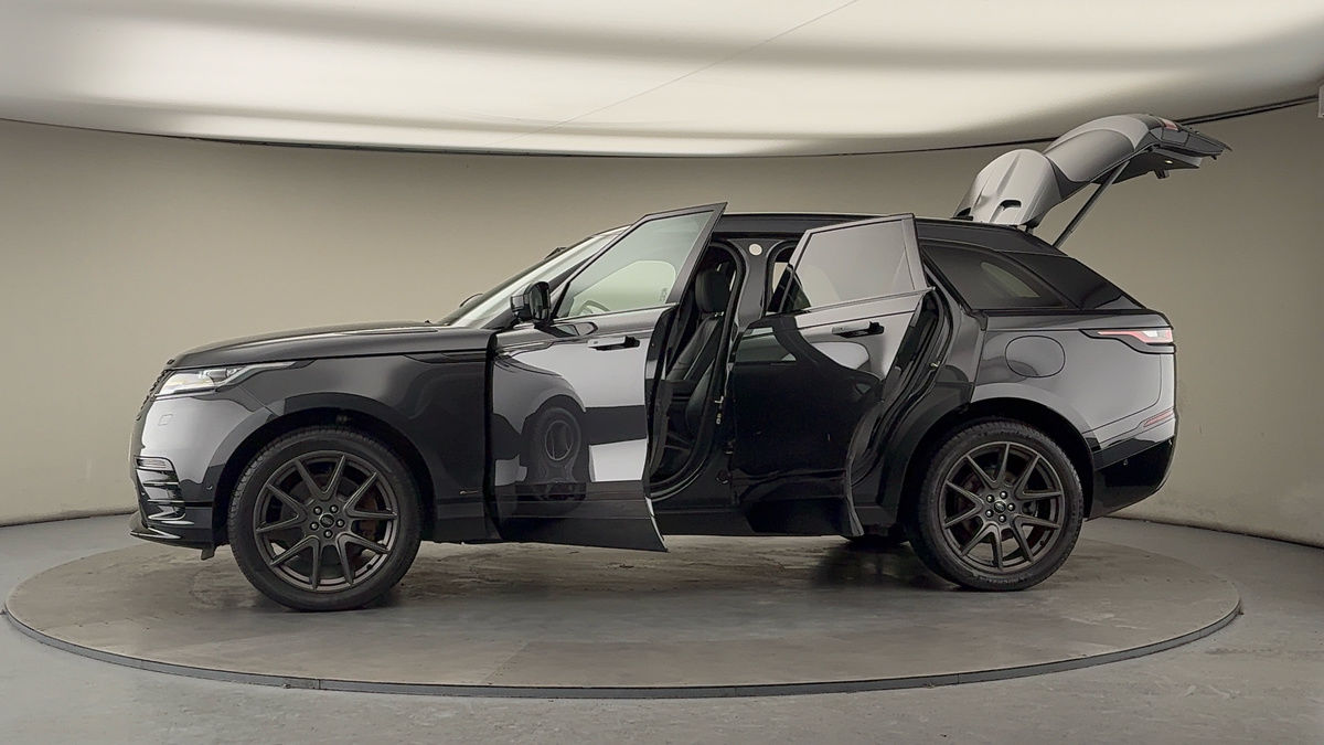 More views of Land Rover Range Rover Velar