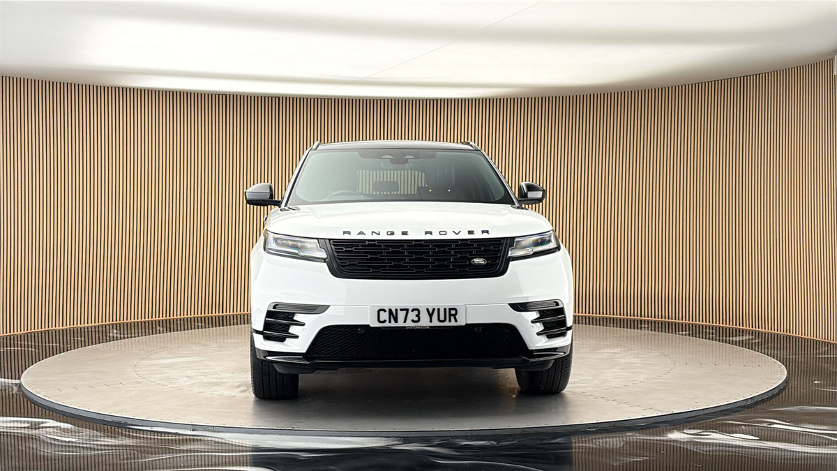 More views of Land Rover Range Rover Velar