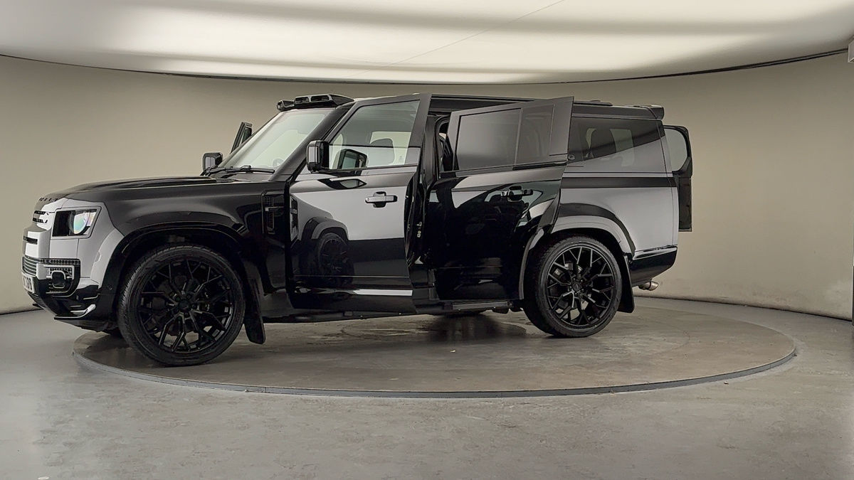 More views of Land Rover Defender 130