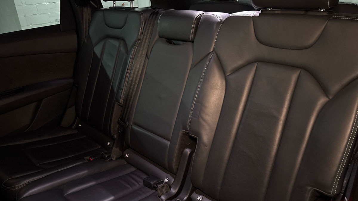 Audi Q7 Image 8
