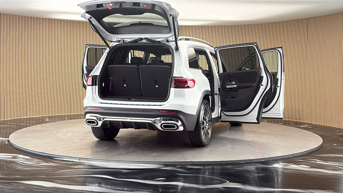 More views of Mercedes-Benz GLB