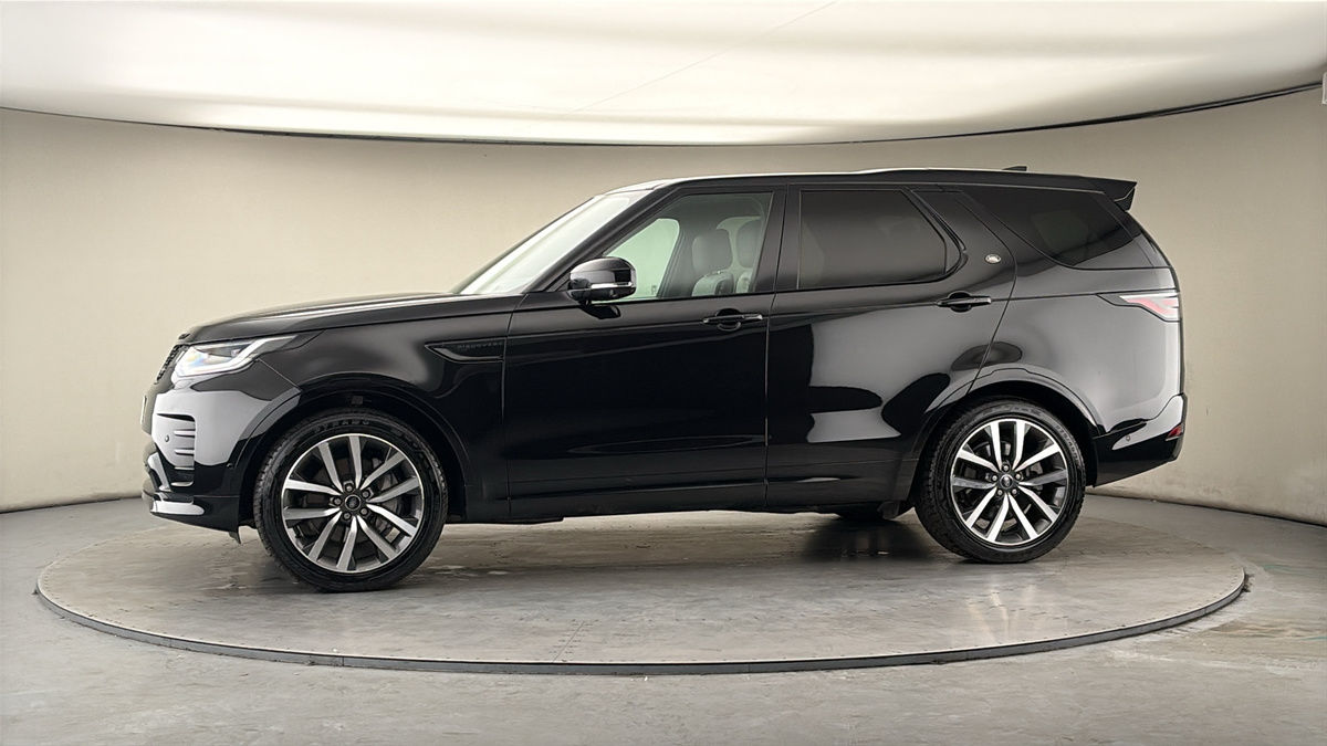 More views of Land Rover Discovery