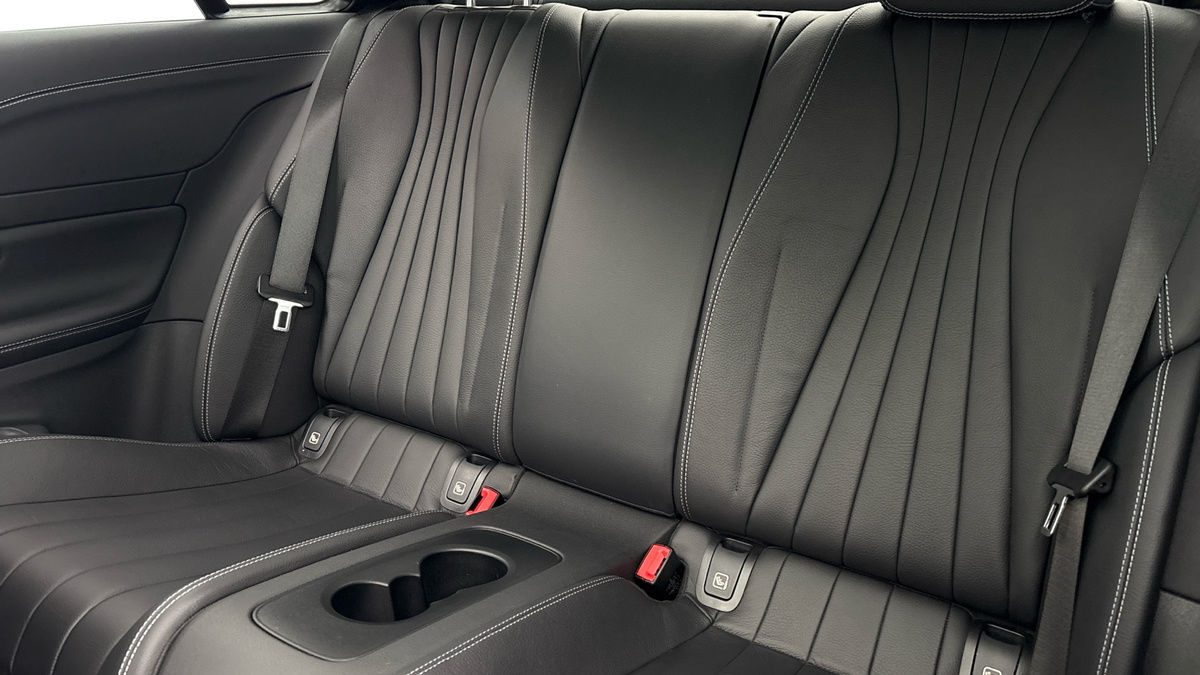 Mercedes-Benz E Class Image 8