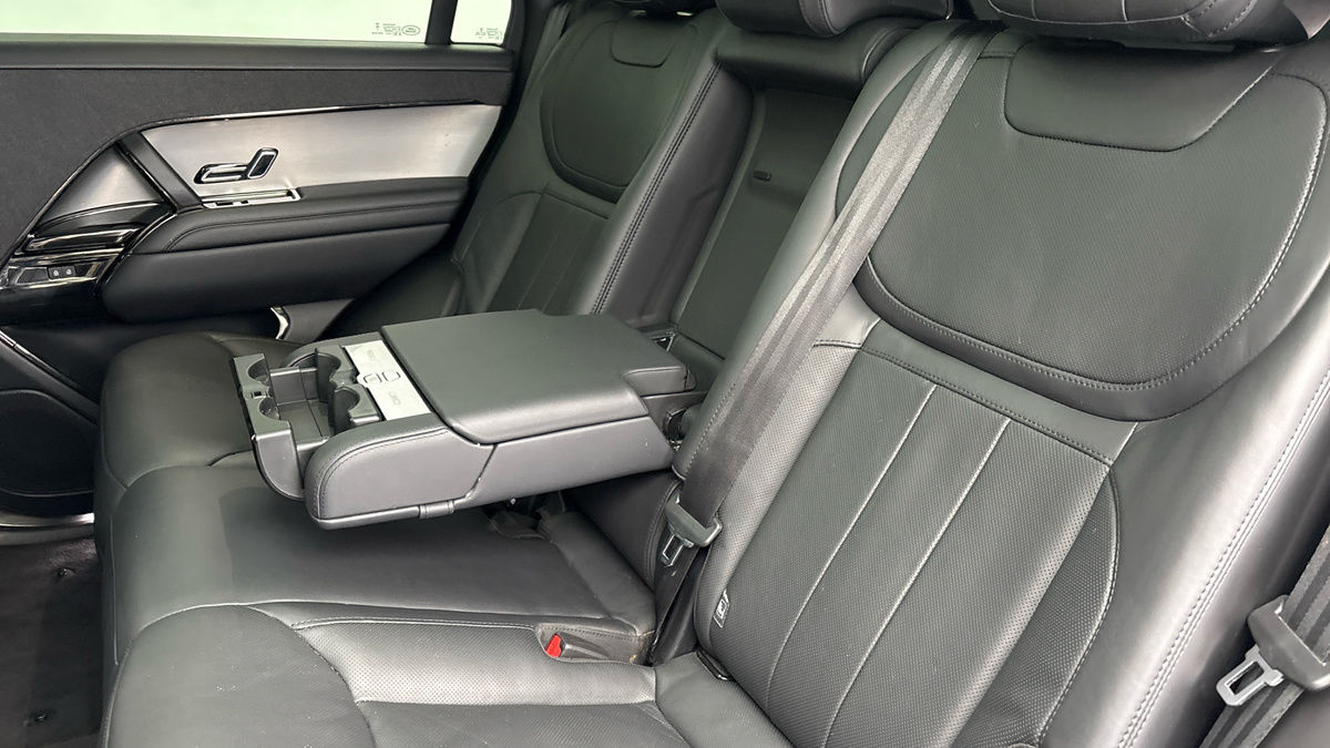 Land Rover Range Rover Sport Urban Image 9