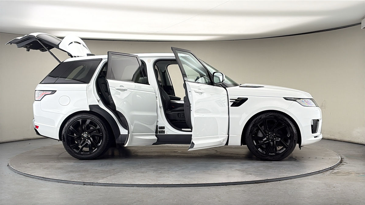 More views of Land Rover Range Rover Sport