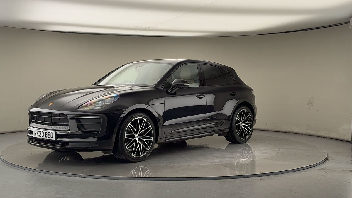 Porsche Macan Image 20