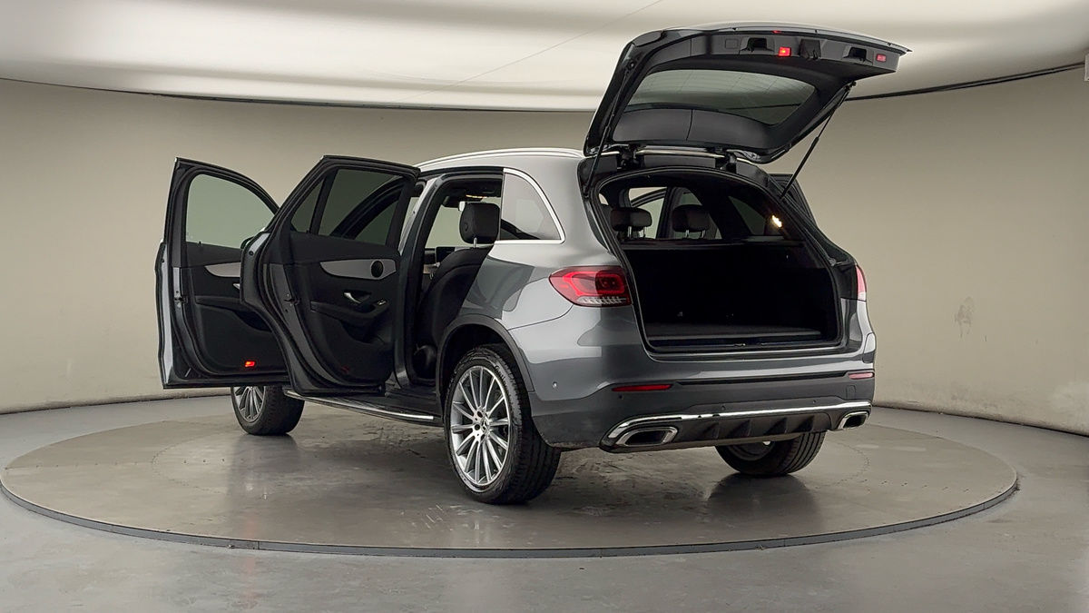 Mercedes-Benz GLC Image 23