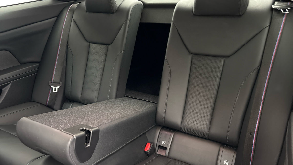 BMW M4 Competition Image 9