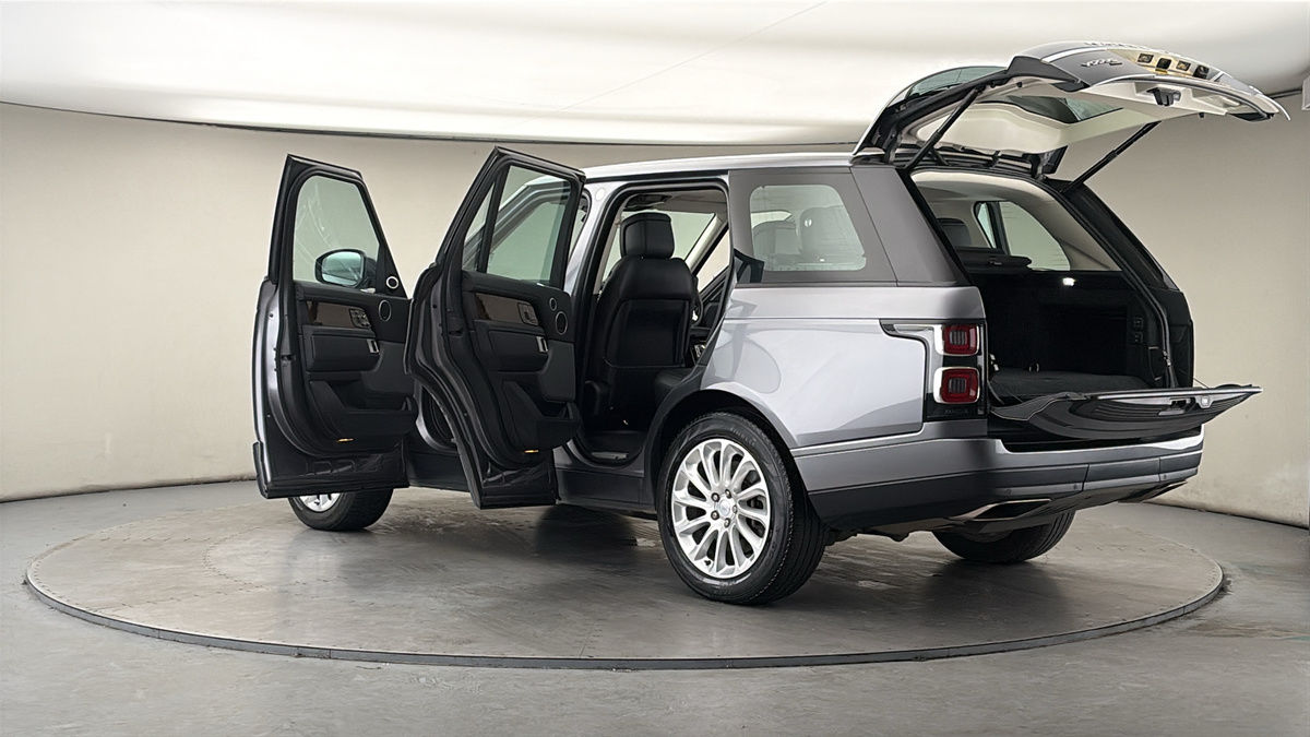 More views of Land Rover Range Rover