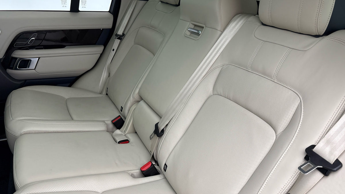 Land Rover Range Rover Image 8