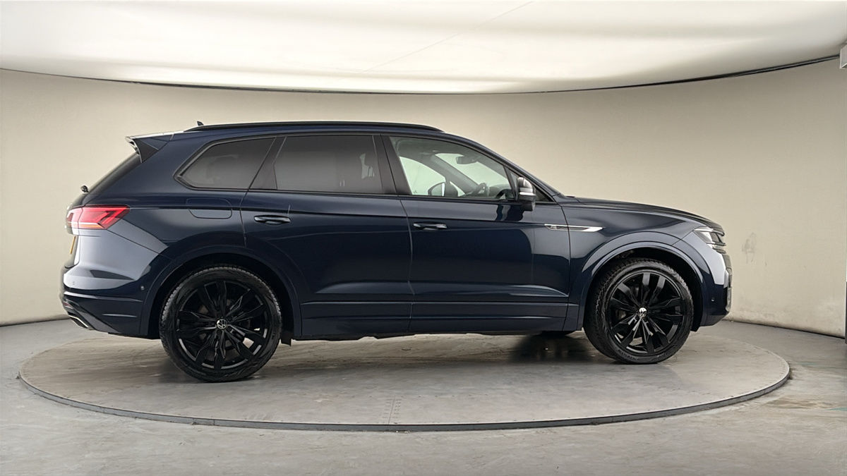 More views of Volkswagen Touareg