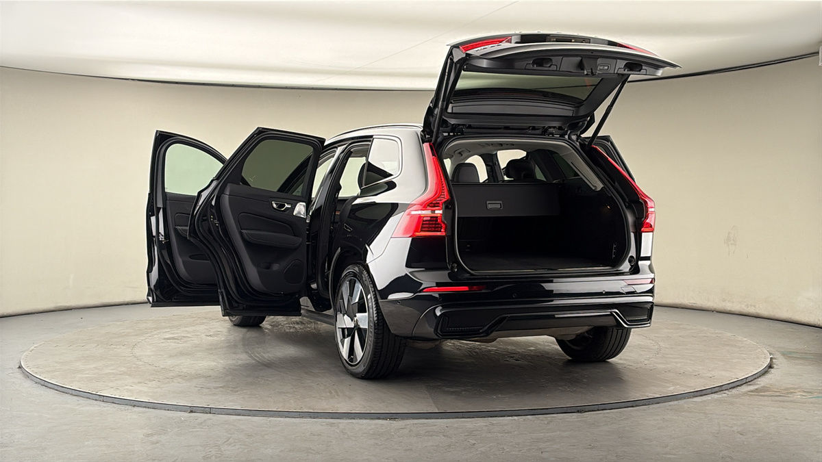 More views of Volvo XC60