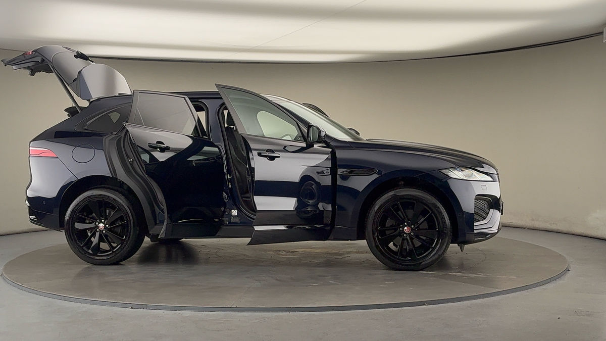 More views of Jaguar F-PACE