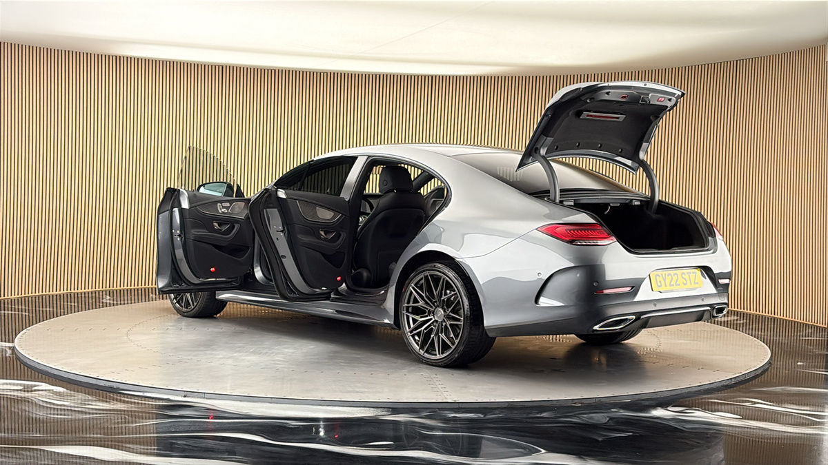 More views of Mercedes-Benz CLS