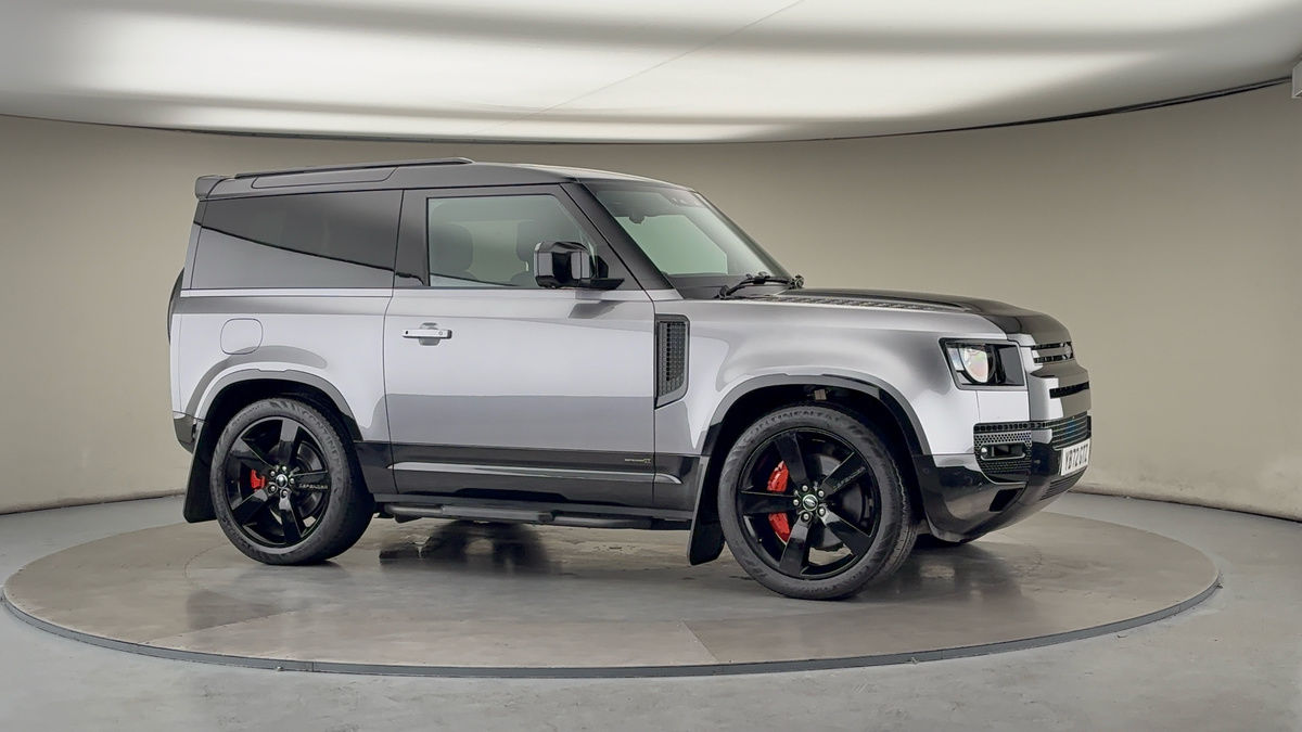 More views of Land Rover Defender 90