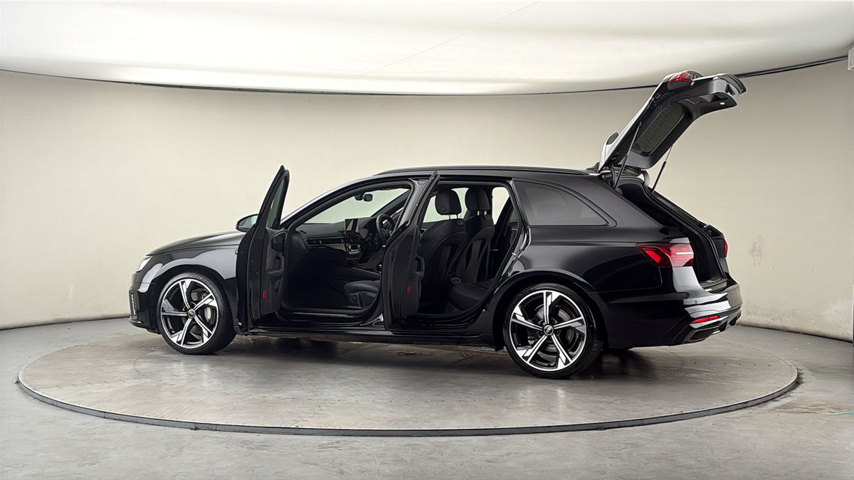 More views of Audi A4 Avant