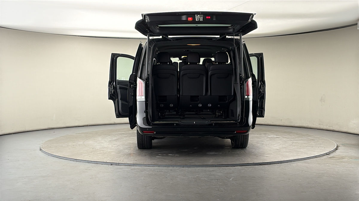 More views of Mercedes-Benz V Class