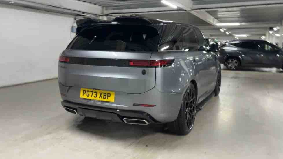 More views of Land Rover Range Rover Sport