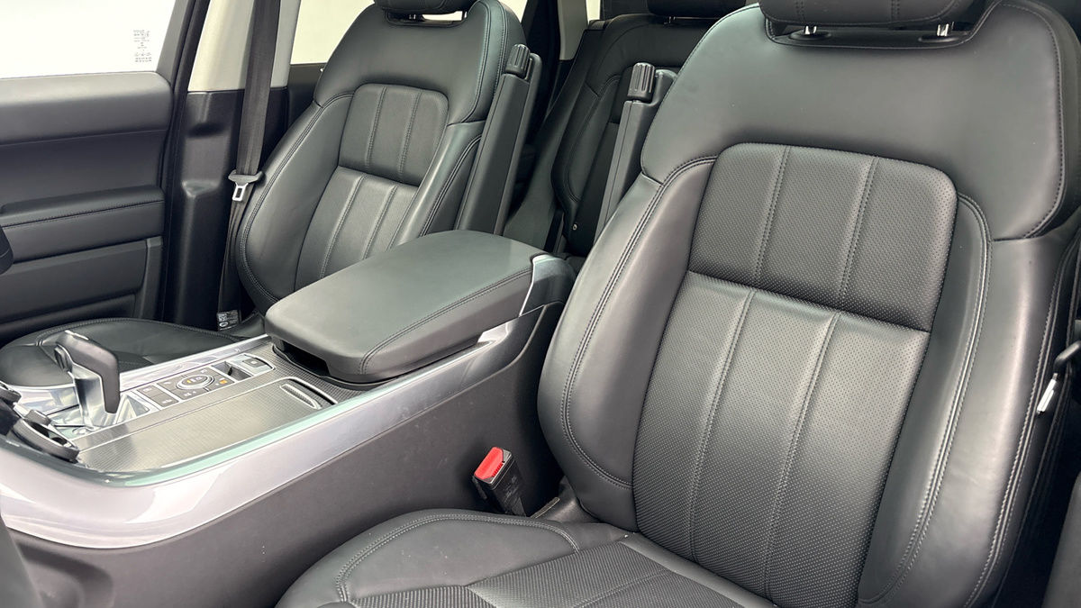 Land Rover Range Rover Sport Image 7