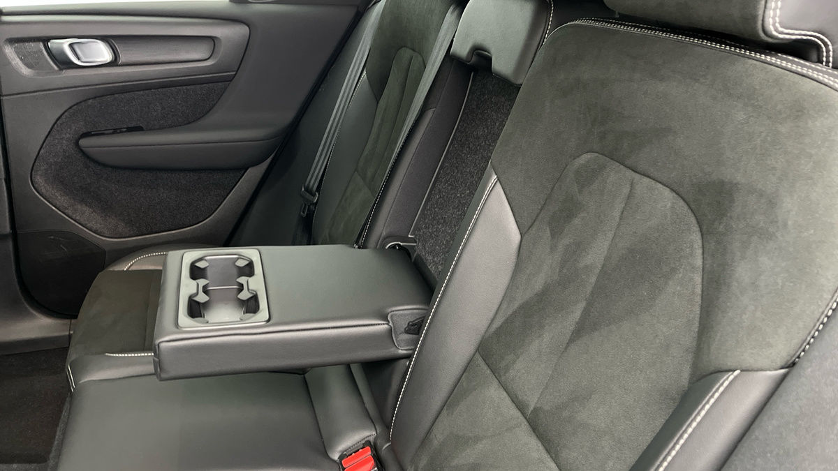 Volvo XC40 Image 9