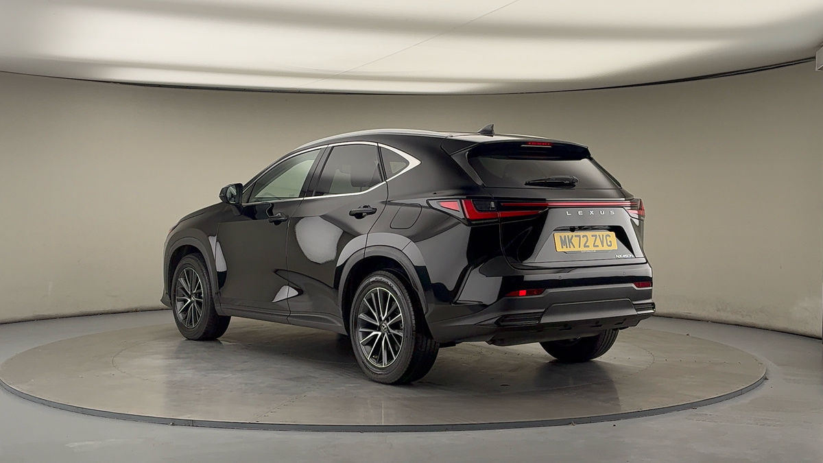 Lexus NX Image 2