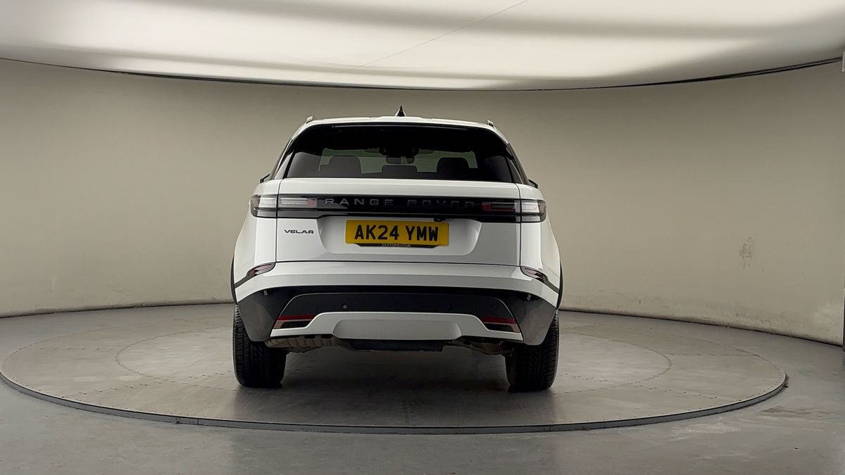 Land Rover Range Rover Velar Image 4