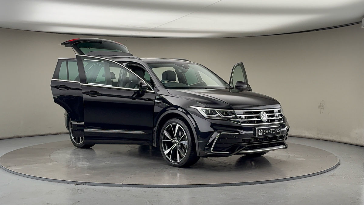 More views of Volkswagen Tiguan