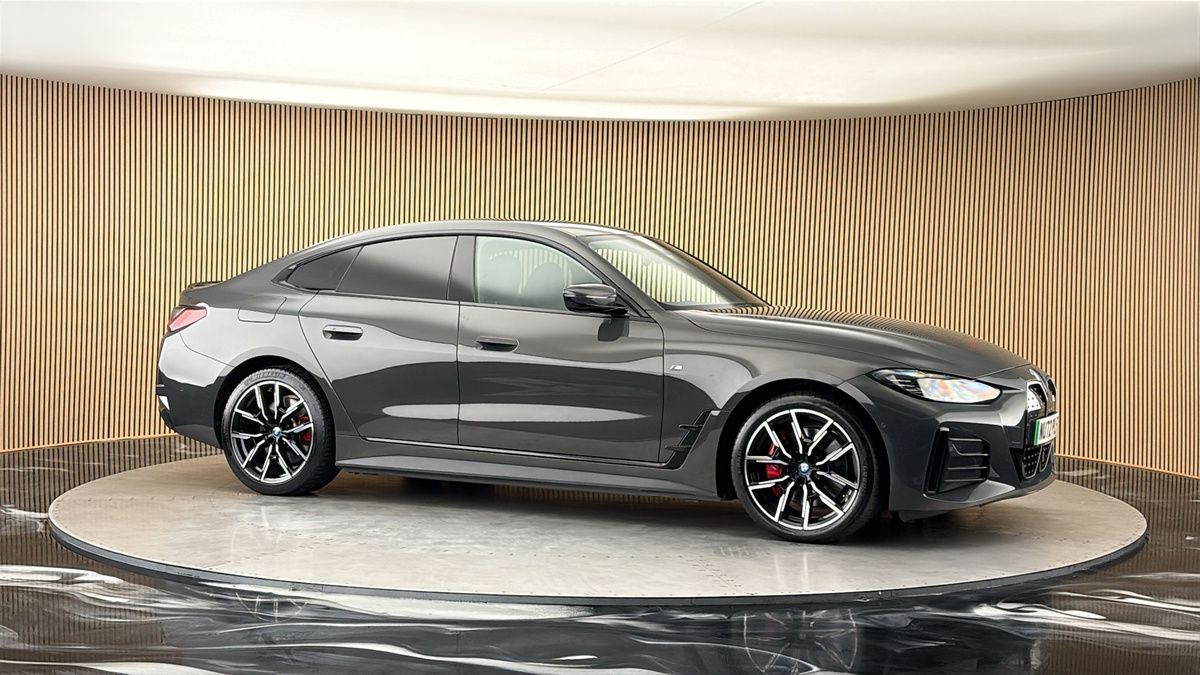 More views of BMW i4
