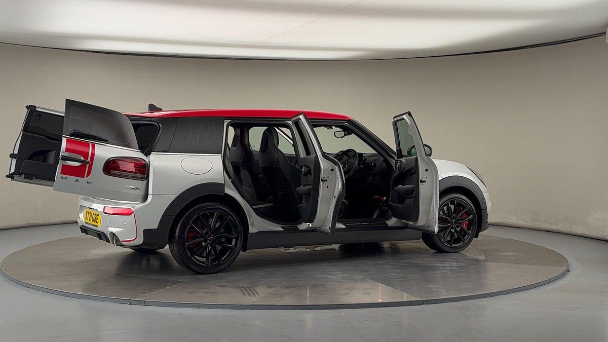 More views of MINI Clubman