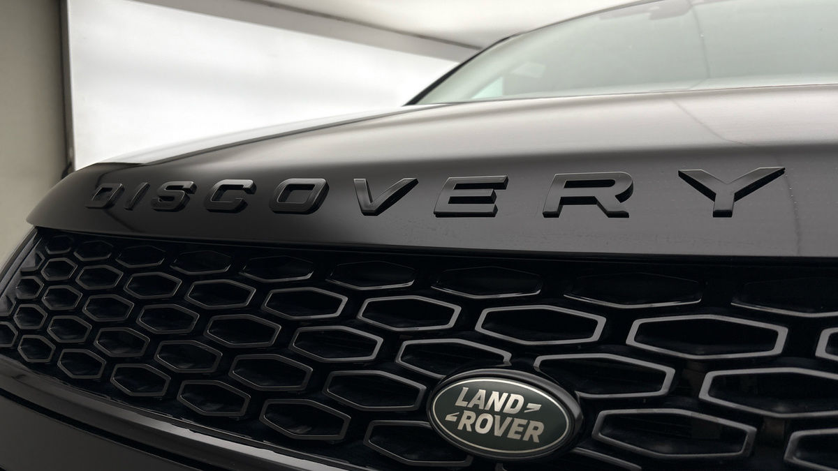 Land Rover Discovery Sport Image 24