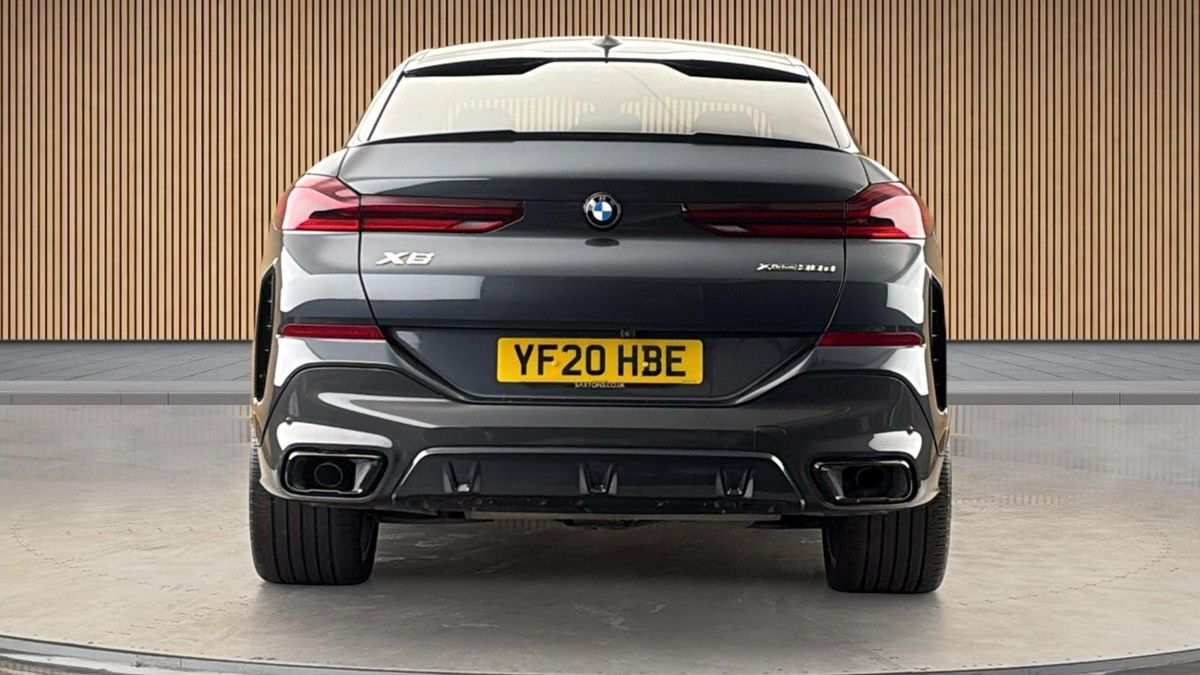 BMW X6 Image 4