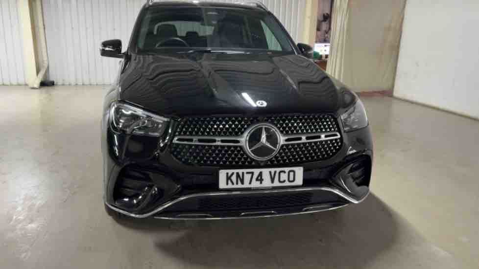 More views of Mercedes-Benz GLE