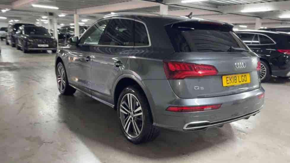 More views of Audi Q5