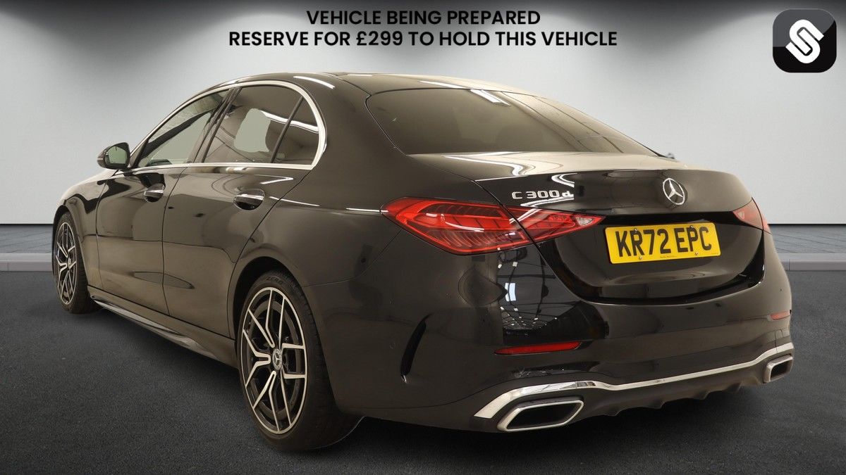 Mercedes-Benz C Class Image 3