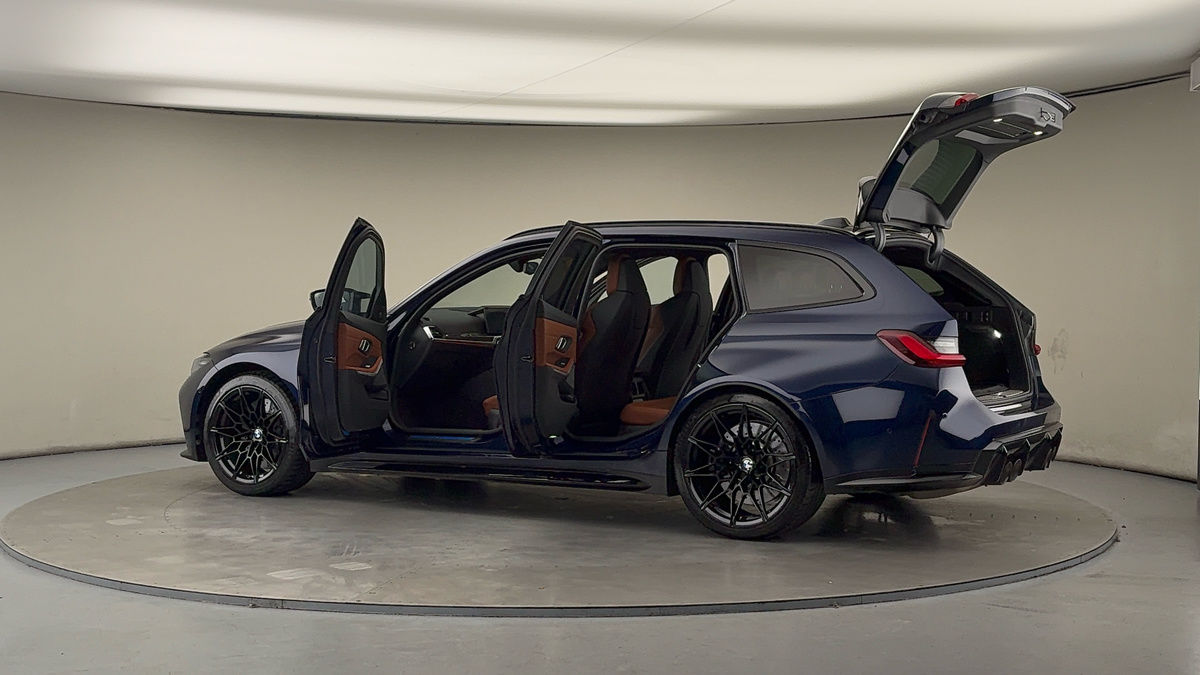 More views of BMW M3 Competition