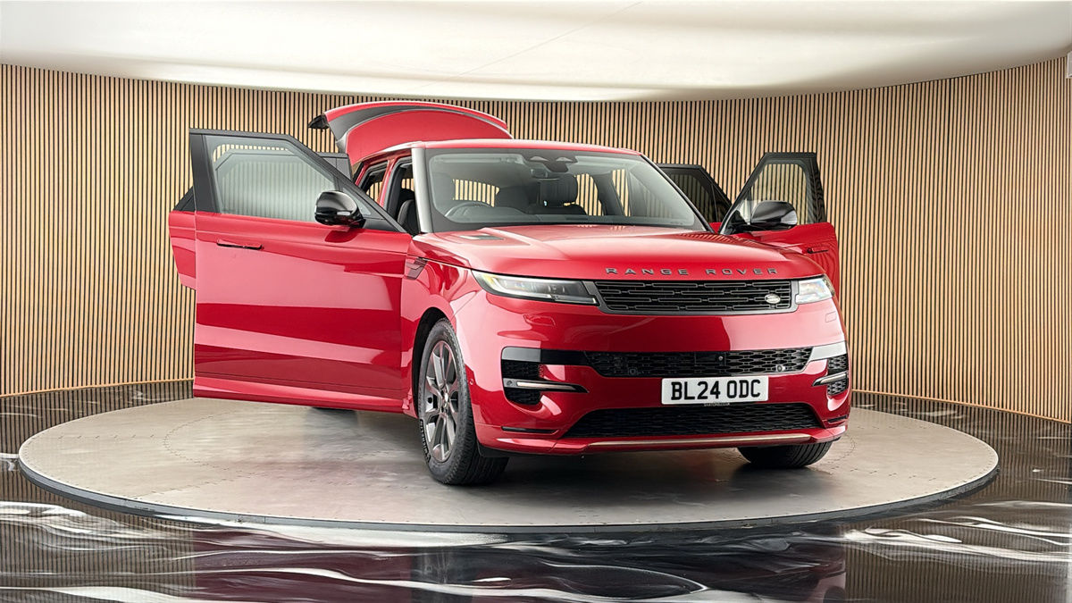 More views of Land Rover Range Rover Sport