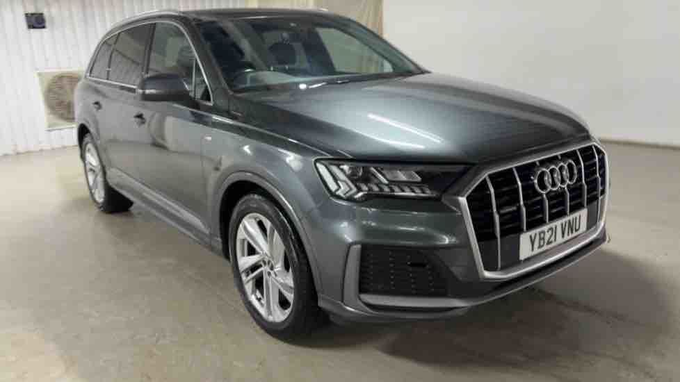 More views of Audi Q7