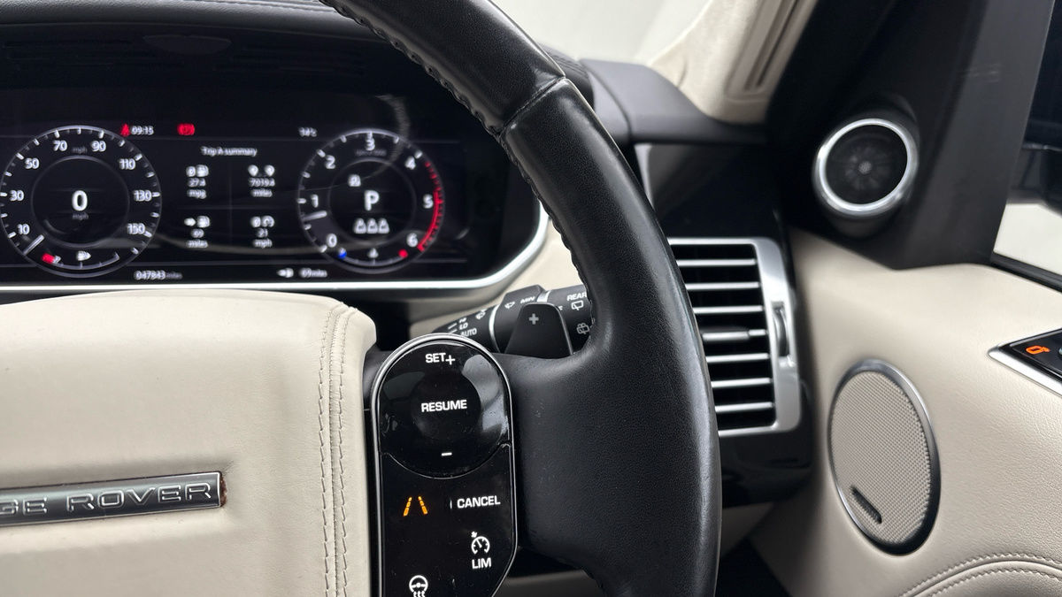 Land Rover Range Rover Image 14