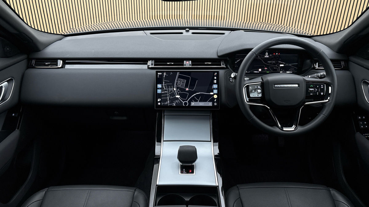 Land Rover Range Rover Velar Image 12